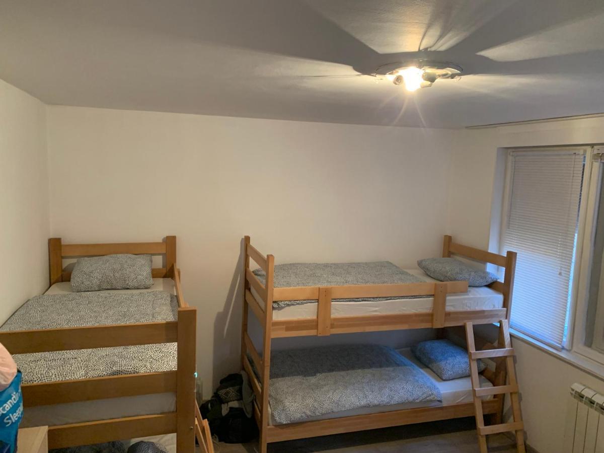 Private Rooms Belgrade Hostel Ngoại thất bức ảnh