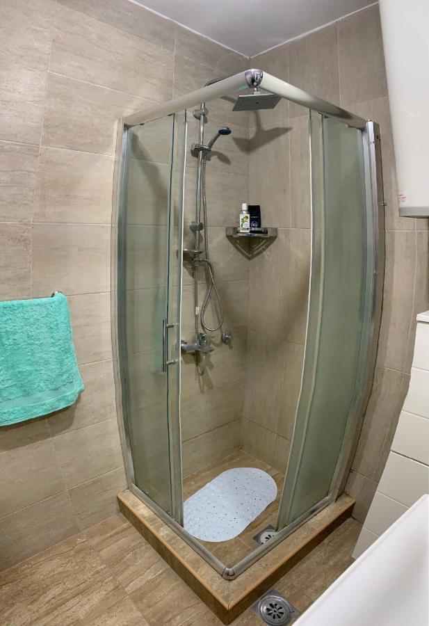 Private Rooms Belgrade Hostel Ngoại thất bức ảnh
